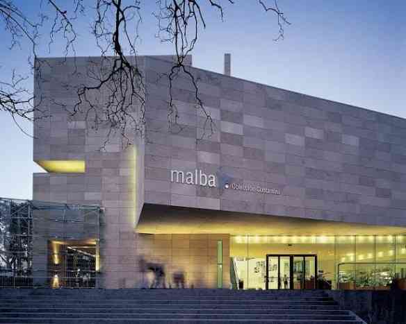 O lindo prédio do maravilhoso museu MALBA!