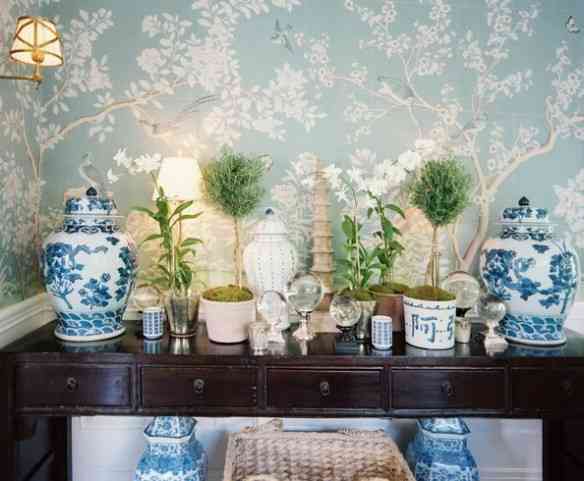 Urn+Potted+plants+blue+white+ginger+jars+wooden+yqS977-QpyYl